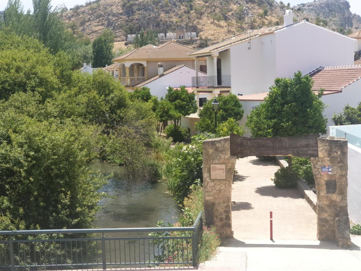 Apartamento En Cuevas Del Becerro Extérieur photo