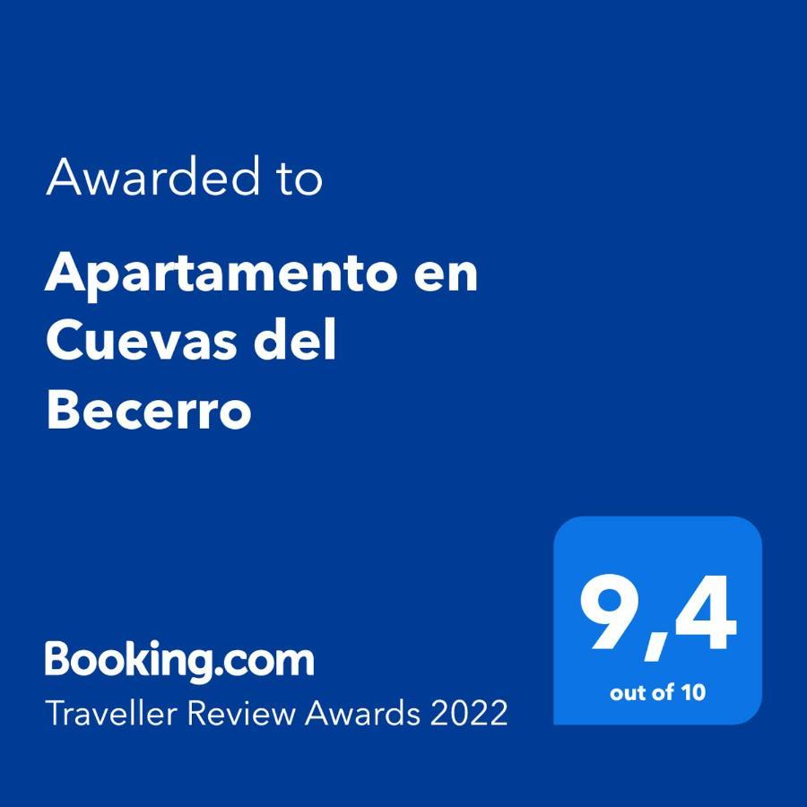Apartamento En Cuevas Del Becerro Extérieur photo